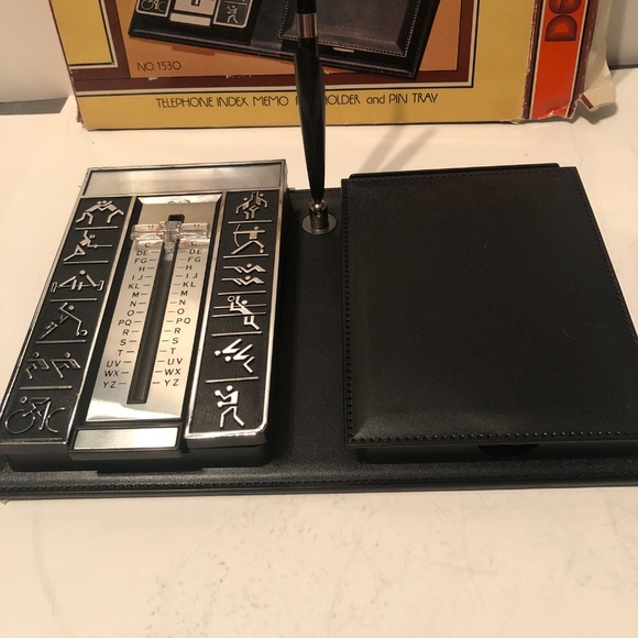 Vintage 1970s desk set with telephone index, pen holder and memo paper - Picture 2 of 8